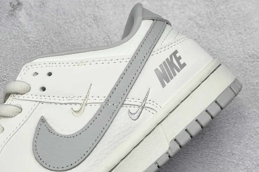 Nike SB Dunk Low SC Version, 3M Reflective, Clean Leather, Minimalist Design