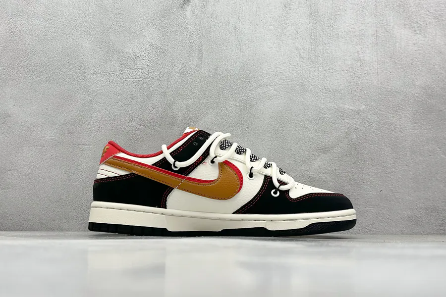 Nike SB Dunk Low Snake Year Edition