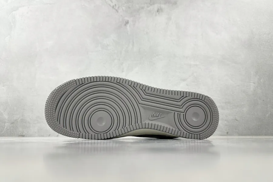 Nike Air Force 107 Gucci Collaboration