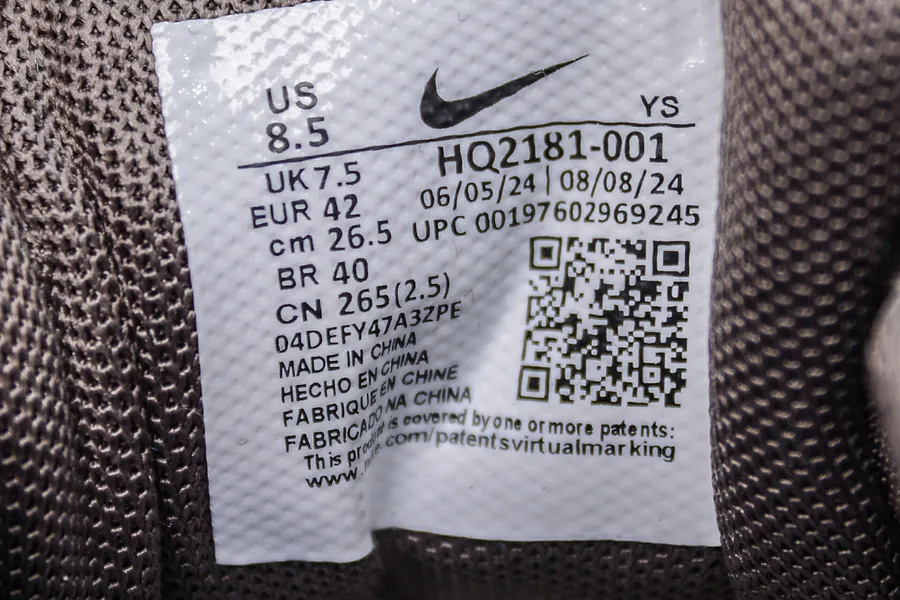 Nike Zoom Vomero Roam Running Shoes