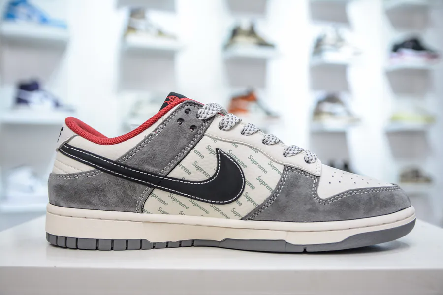 Nike SB Dunk Low x Supreme 2020 Limited Edition