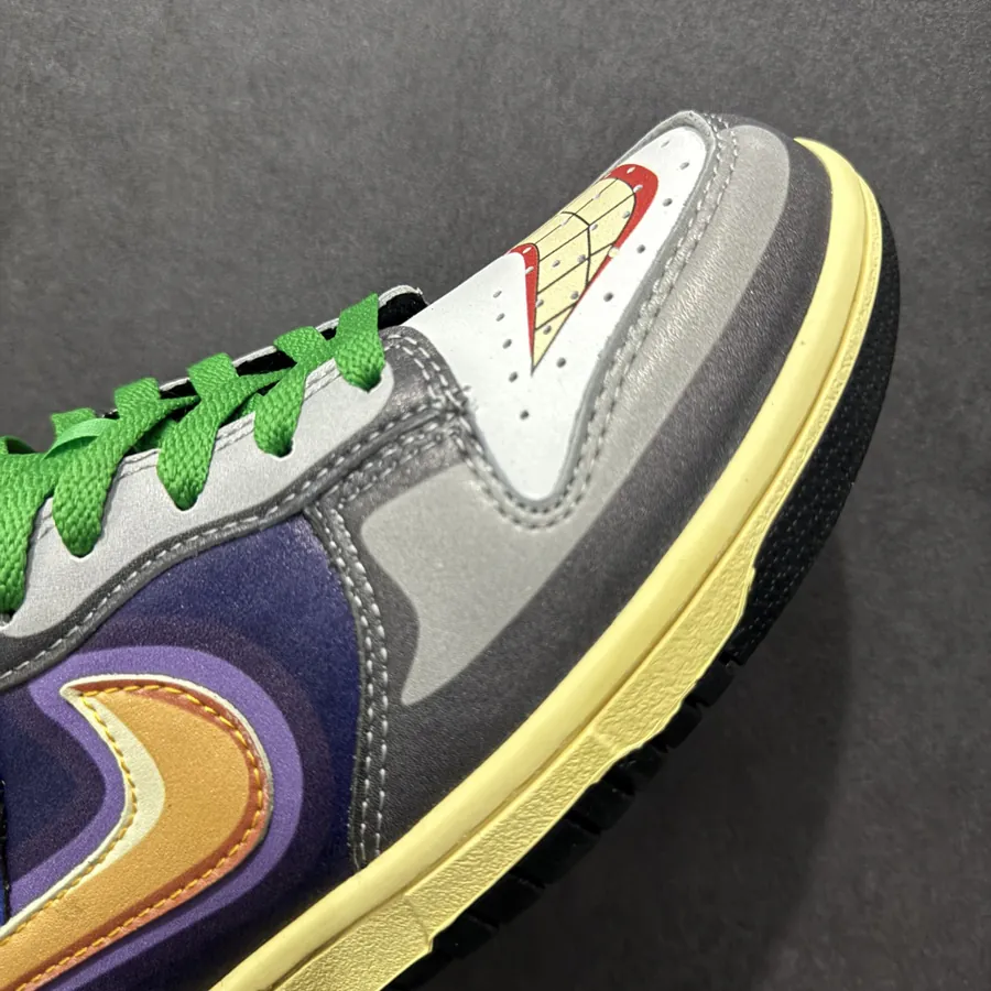Nike SB Dunk Low Pro Clown Dunk Retro Low Sneaker