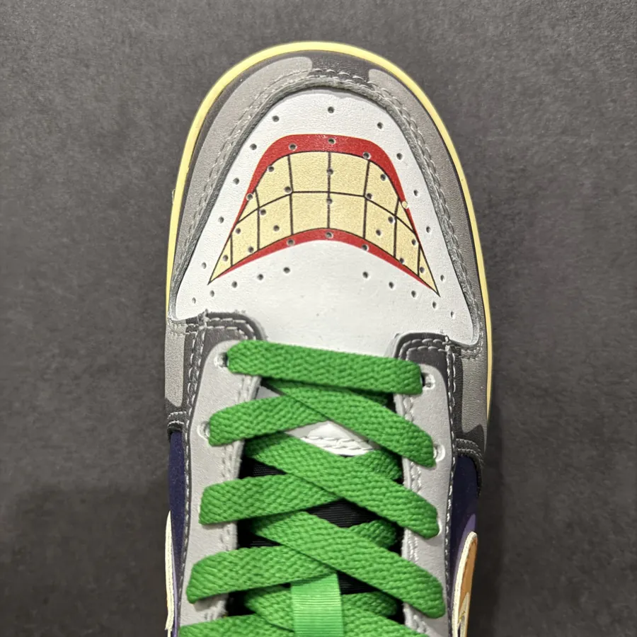 Nike SB Dunk Low Pro Clown Dunk Retro Low Sneaker