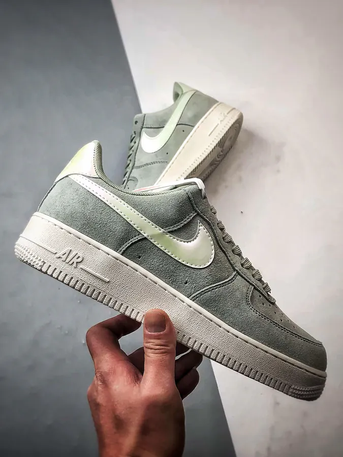 Original Air Force 1 07 Low in Gray Green