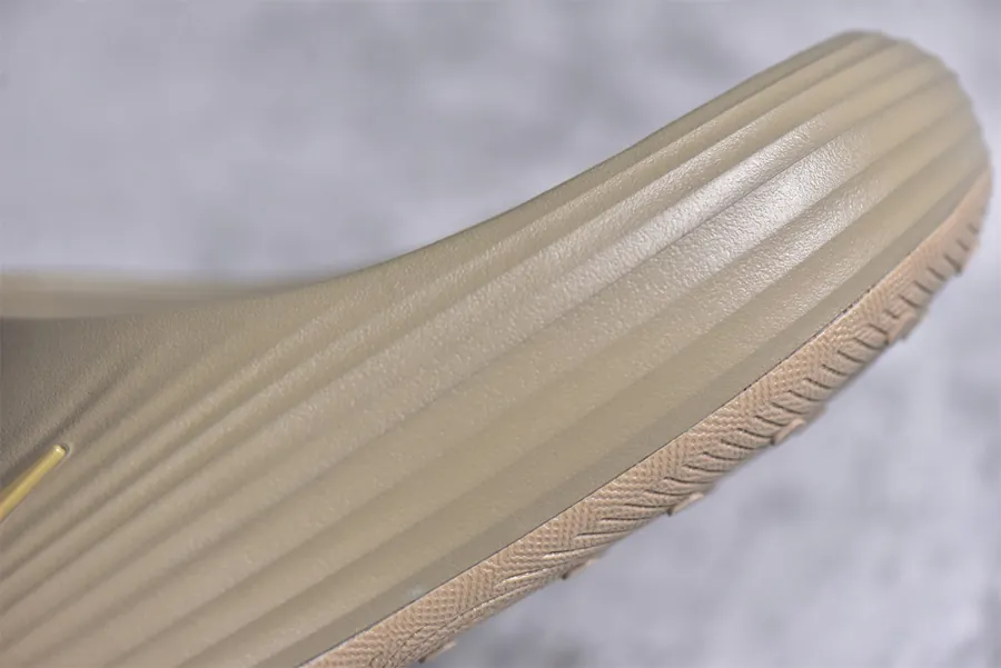 Nike ReactX REJUVEN8 Slide Minimalist Comfort Slide