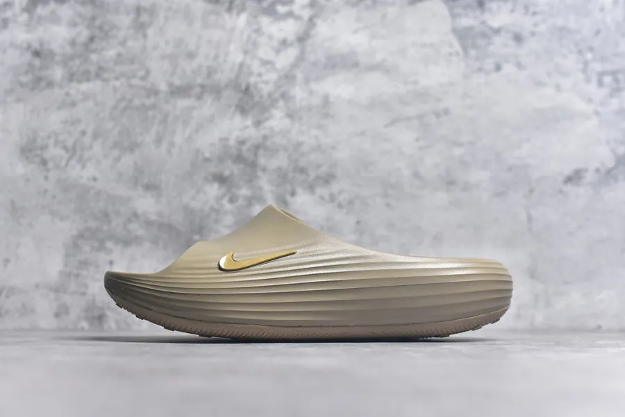 Nike ReactX REJUVEN8 Slide Simple and Comfortable Slides