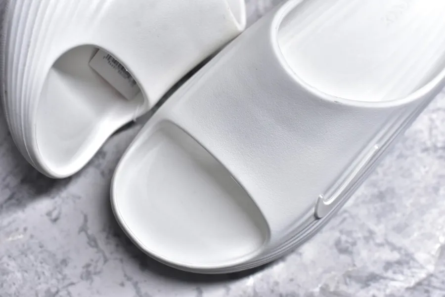 Nk Nike ReactX REJUVEN8 Slide Slide