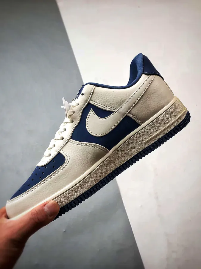 LV x Air Force 1 Low Classic Air Force Silhouette