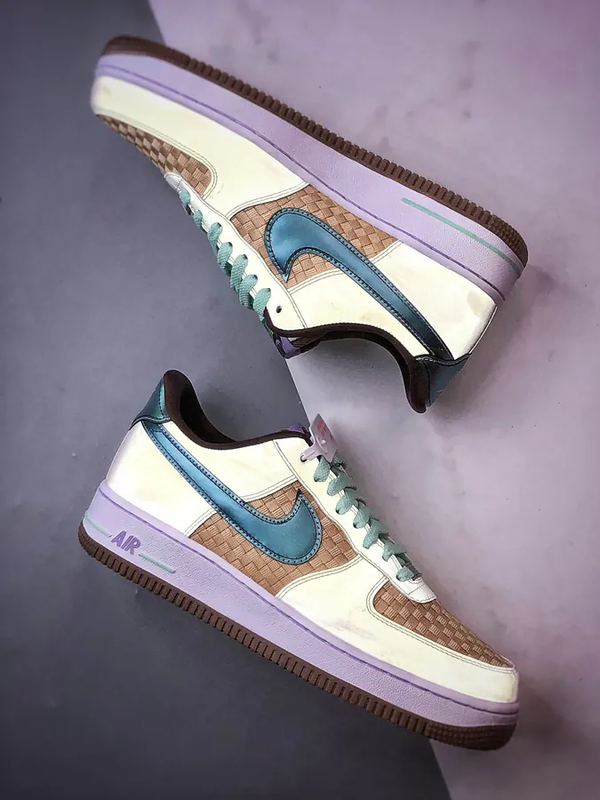 Exclusive Original Air Force 1 07 Low in Woven Beige and Green
