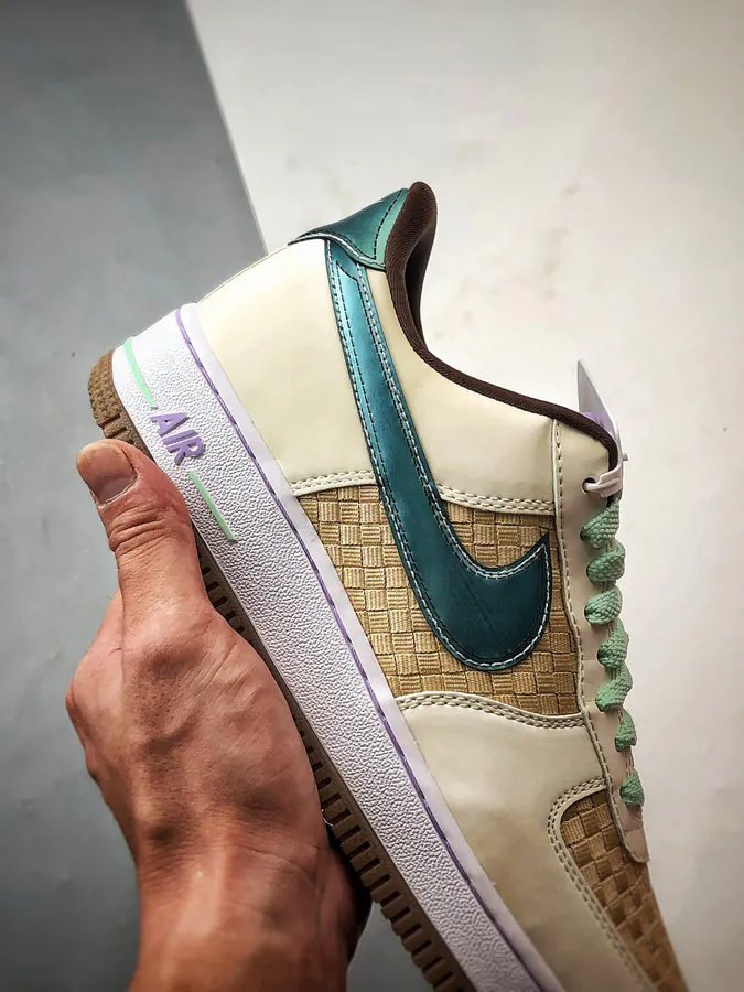 Exclusive Original Air Force 1 07 Low in Woven Beige and Green