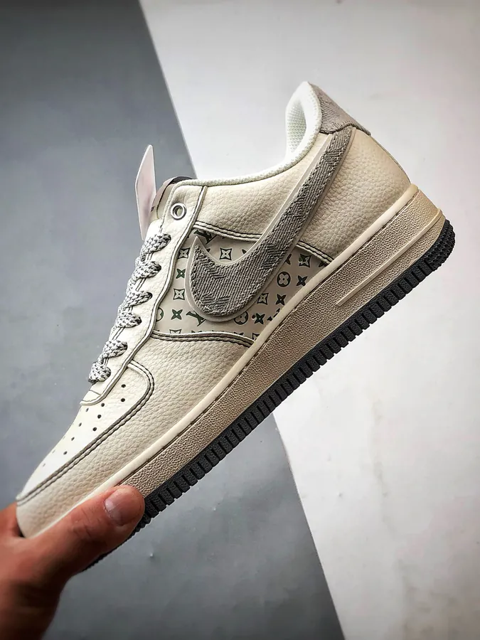 LV x Air Force 1 Low Authentic Air Force 1 Style