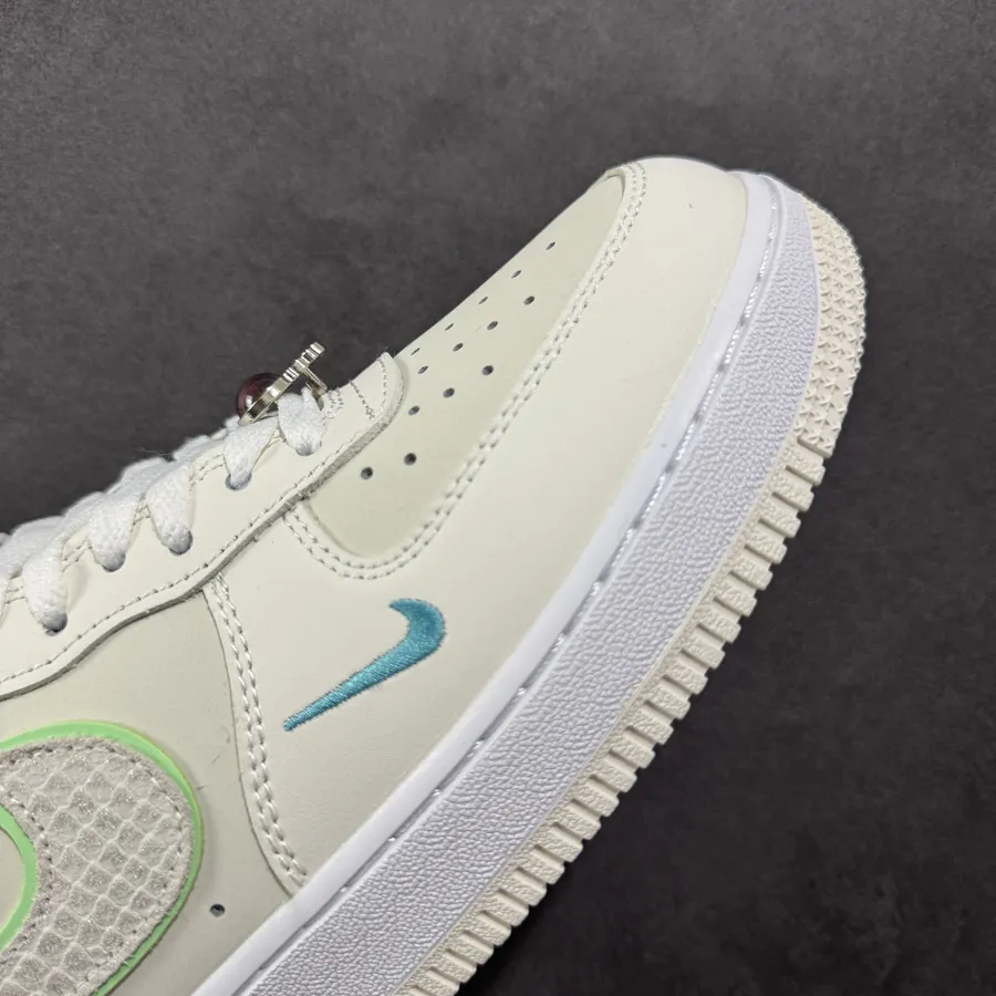 Nike Air Force 107 Low Original Sole and Soleplate, Custom Hardware, Full Cushioning