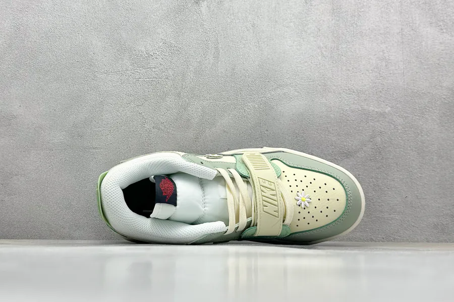 Air Legacy 312 Low by Nike