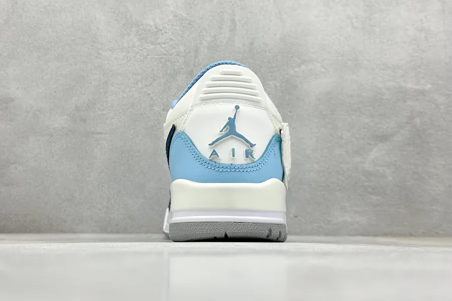 Air Legacy 312 Low by Nike