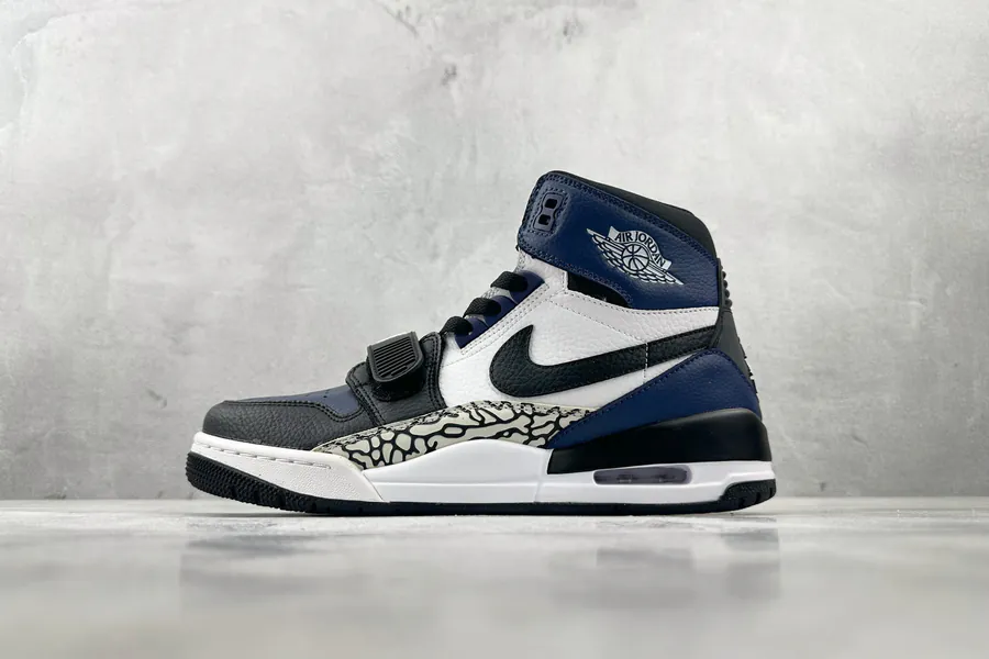 Jordan Legacy 312 Deep Blue