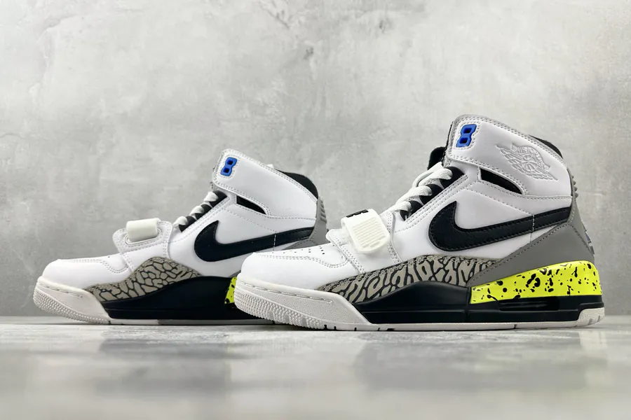 Jordan Legacy 312 Command Force