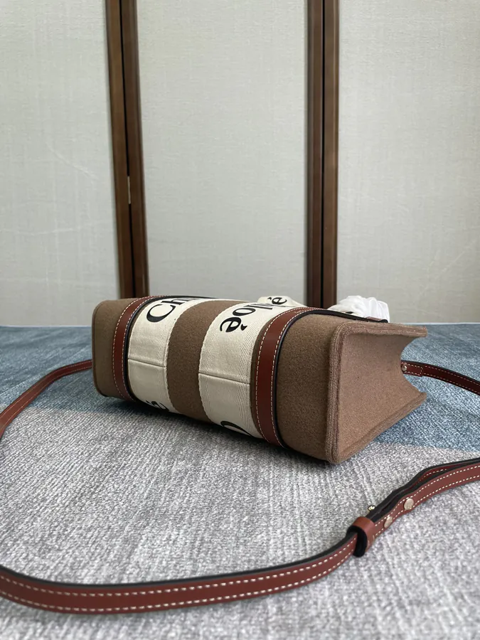 Chloe Woody Tote Autumn Winter 2021