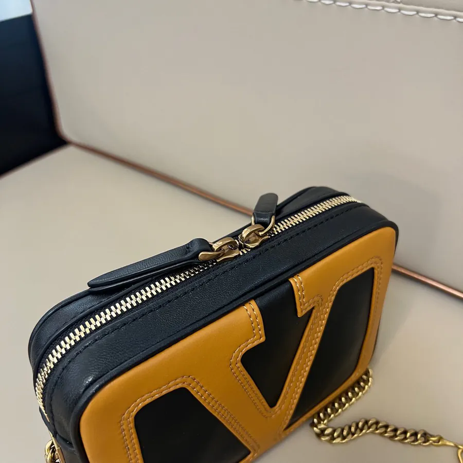GARAVANI VIVA SUPERSTAR Bucket Bag