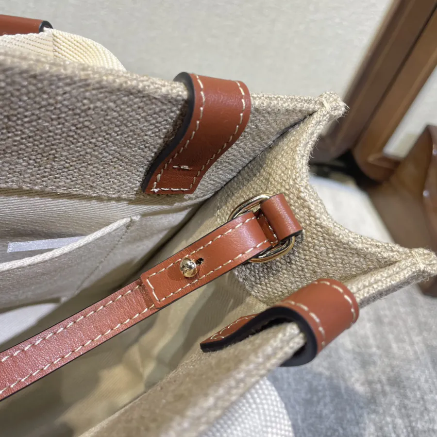 Chloe Woody 2022 New Edition Tote Bag