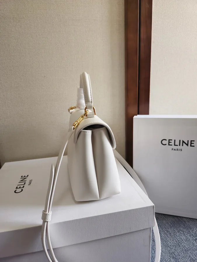 CE Kelly Handbag Classic Design, Premium Feel