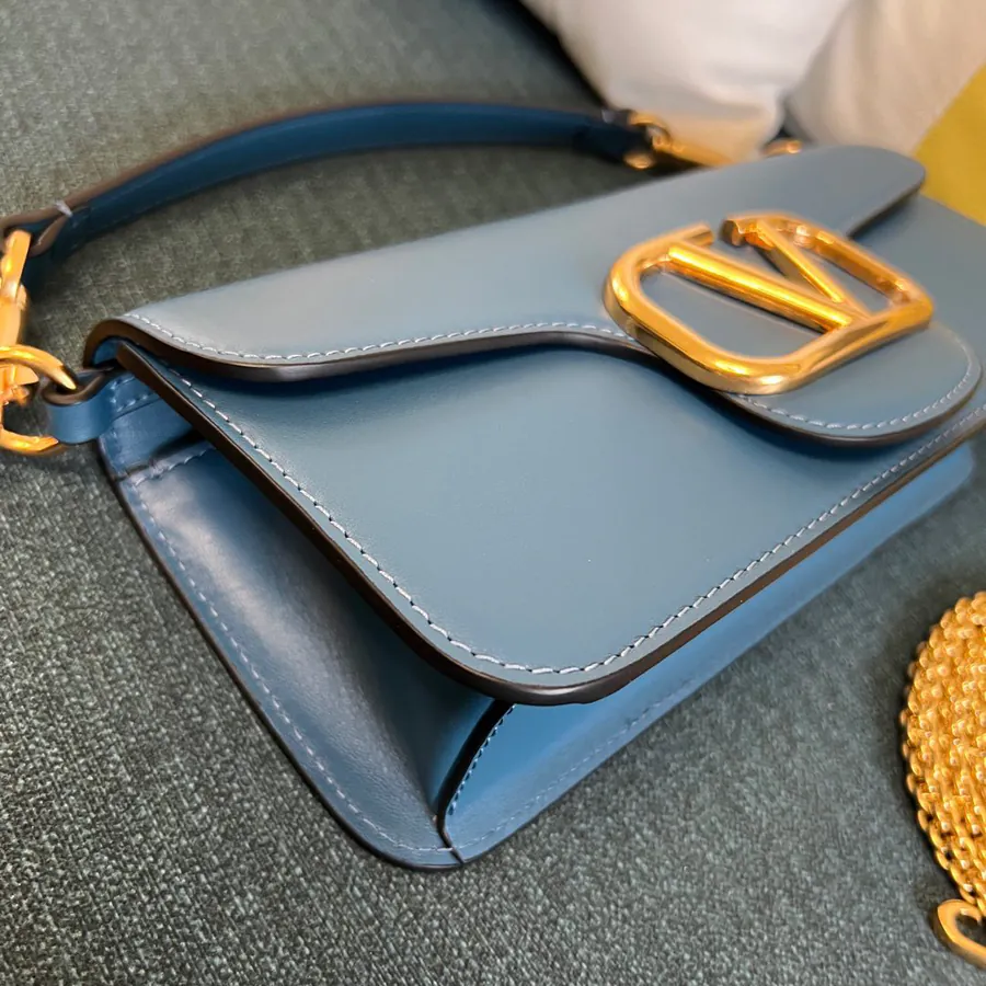 Locò Bucket Bag in Grained Calfskin, Large Size