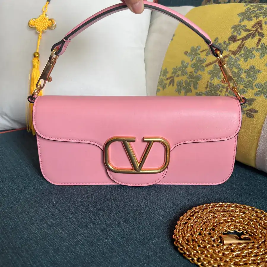 Locò Bucket Bag in Grained Calfskin, Large Size