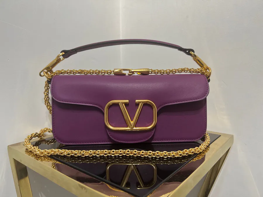 Locò Bucket Bag in Grained Calfskin, Large Size