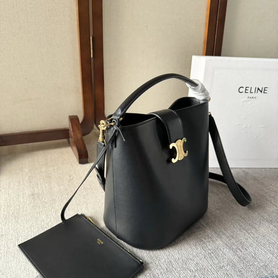 Casa New Bucket Bag in Grained Calfskin