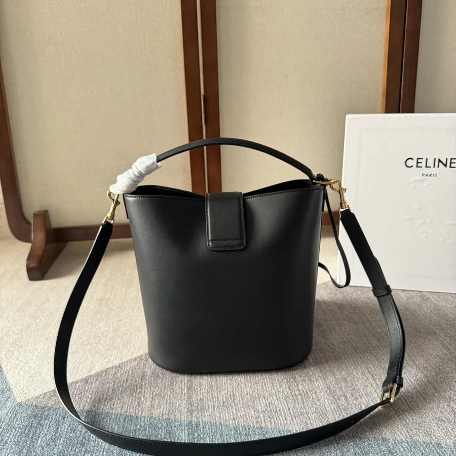 Casa New Bucket Bag in Grained Calfskin