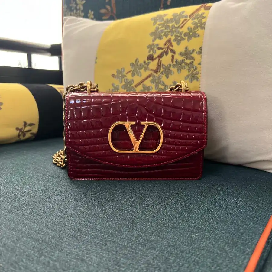 GARAVANI VAIN Mini Bucket Bag with Metal VLOGO Signature Details
