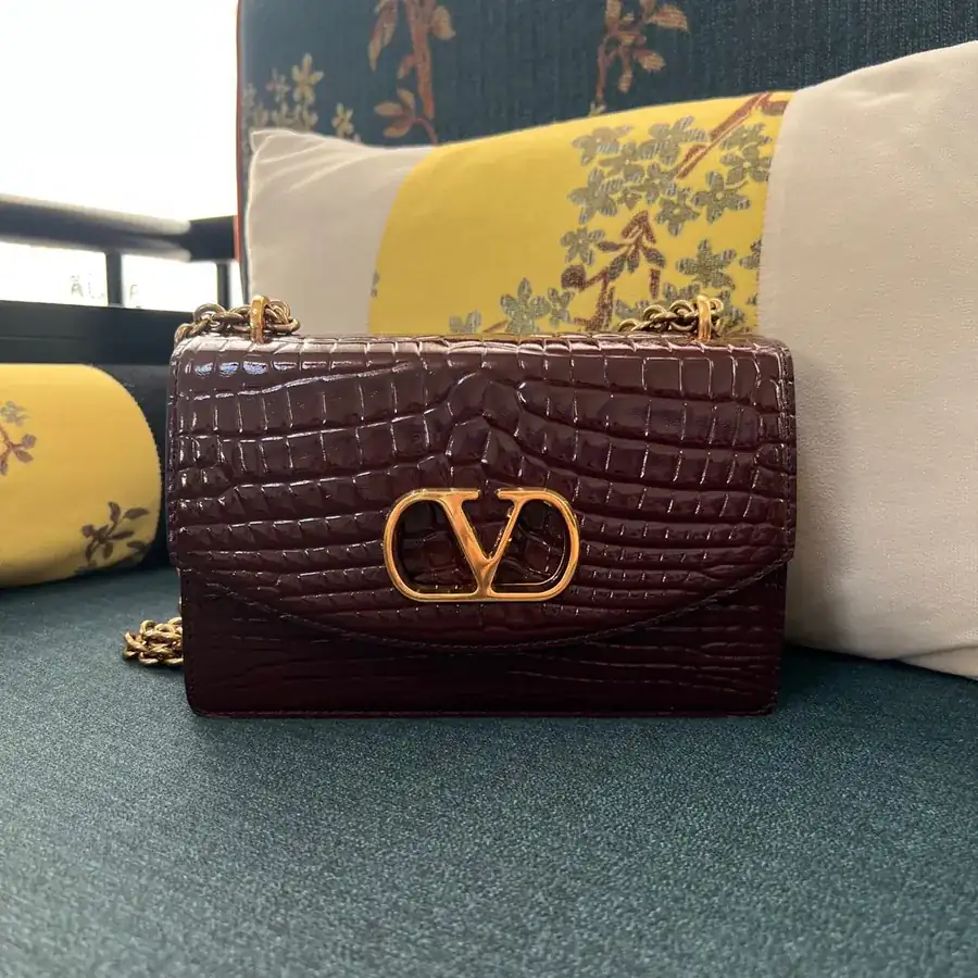 GARAVANI VAIN Large Bucket Bag with Metal VLOGO Signature Details