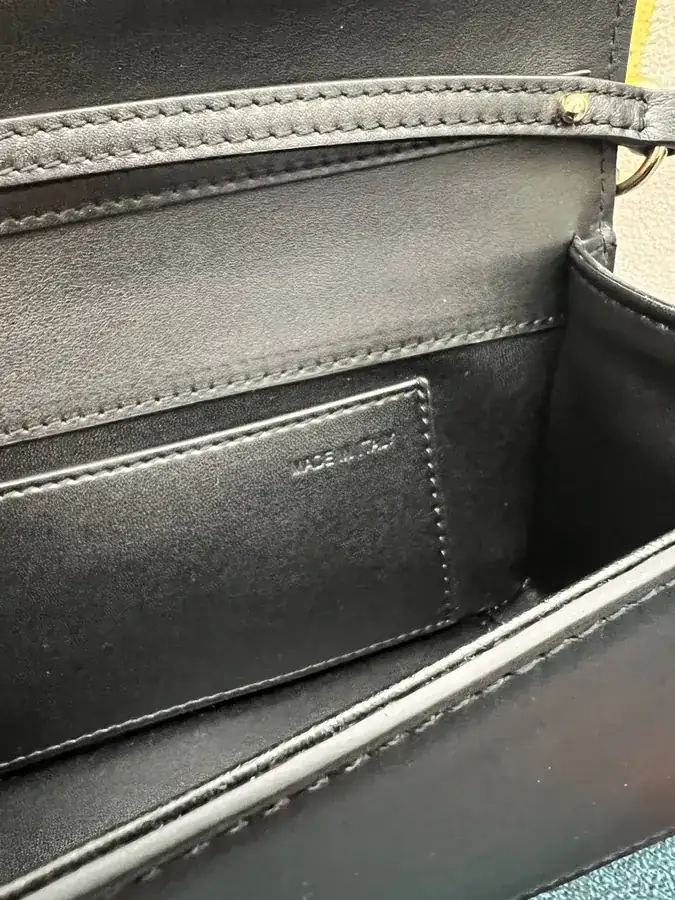 Locò Bucket Bag in Grained Calfskin