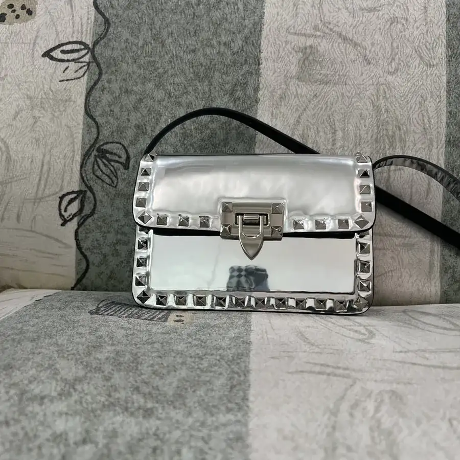 Garavani Rockstud 23 Mini Calfskin Handbag